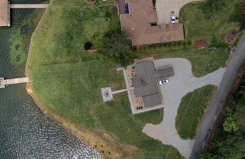 Florence House | Lake Retreat, Views & Location, Dock,Boat Parking, Sleeps 9, 3 Full Baths, RTJ