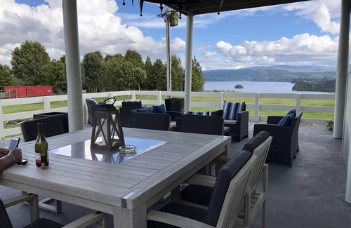 Okere Falls House | LAKE ROTOITI Waterfront. Sleeps 11. Exclusive private beach with jetty.