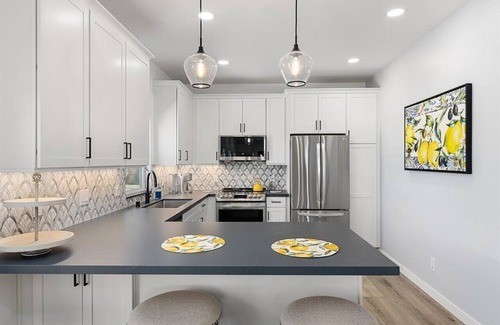 San Marcos House | Lake San Marcos Panorama Retreat with Resort Amenities