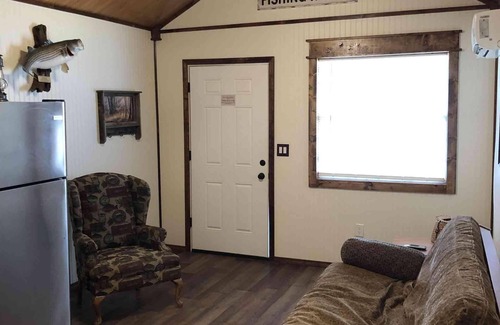 Mead Cabin | Lake Texoma Lakefront Cabin - Call of the Wild