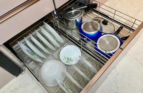 Powai Apartment | Lake View 2 BHK in Powai A