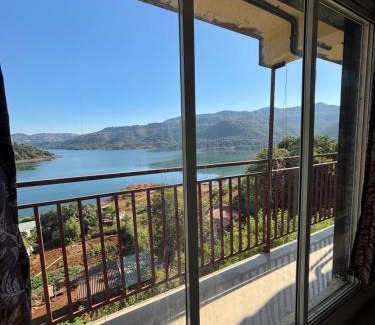 Lavasa Bed & Breakfast | Lake view dining and Lodging