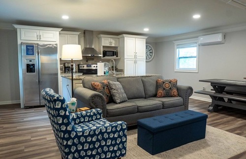 White Oak House | Lake Wateree Home W/Covered Porch, Sunset Views & Dock