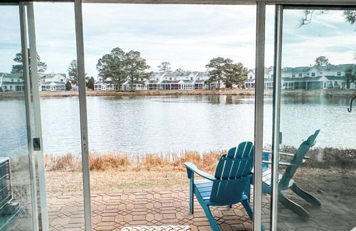 Selbyville House | LAKEFRONT 2 Bedroom townhome in Mallard Lakes-Minutes from beach!