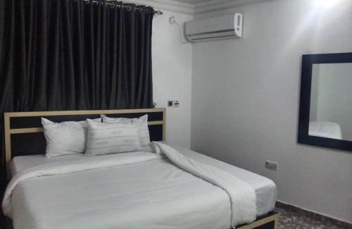 Alimosho Apartment | Lakefront apartment