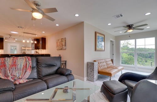 Belton House | Lakefront Belton Vacation Rental w/ Deck!