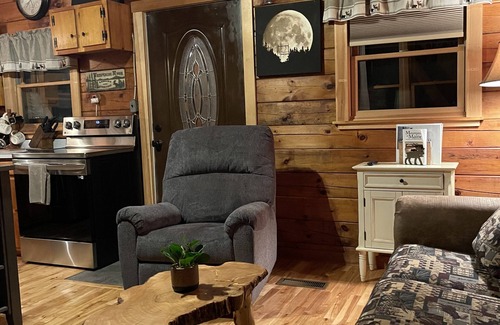 Stratton Cabin | Lakefront Cabin/Hot Tub/Dock Lake Access/Ski Sugarloaf Mountain12mi/Trail Access