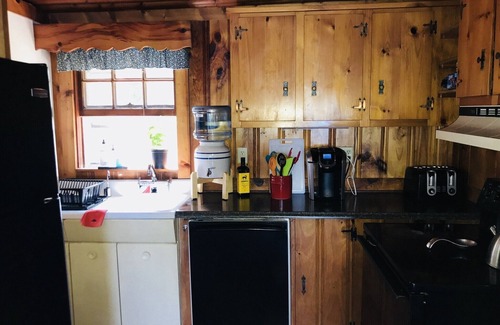 Ponds of Plymouth Cottage | Lakefront Cottage with Private Beach and Dock