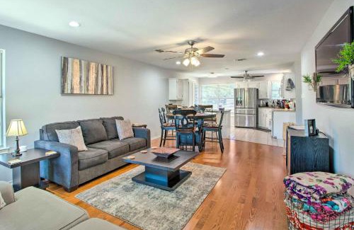 Cedar Creek Reservoir House | Lakefront Family Home with Boat Dock and Slip in Texas