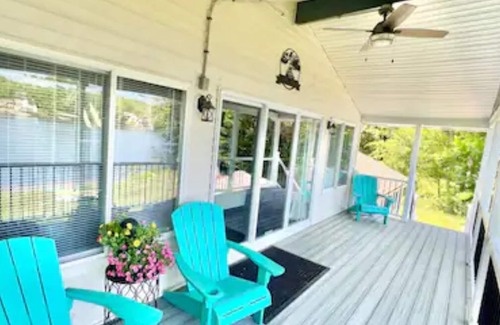 Barnstead House | Lakefront, gameroom,Air Conditioner,firepit, kayaks, canoes, frog mat,pedal boat