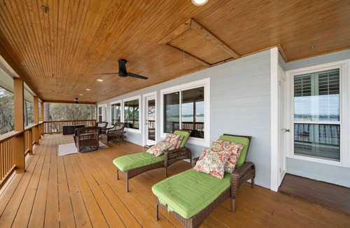 Onalaska House | Lakefront Getaway with Dock and Water Toys