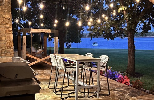 Little Elm House | Lakefront hideaway minutes from Dallas!