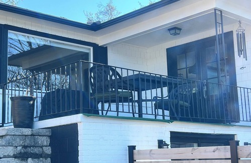 Swanton House | Lakefront home in quiet cove in Deep Creek Lake, MD