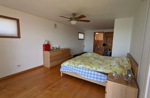 Fox Lake Apartment | lakefront home