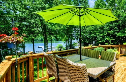 Bumpass House | Lakefront Lake Anna Views, Dock, Beach, Firepit