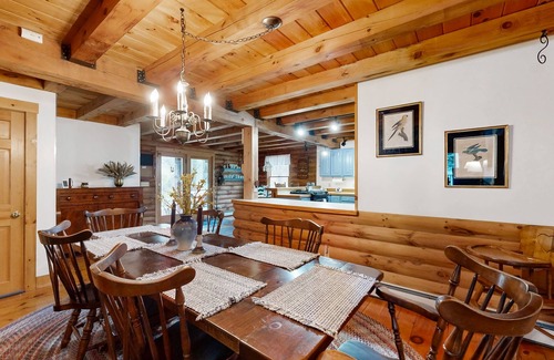 Bremen House | Lakefront lodge on Pemaquid Pond with dock, kayaks, canoe, SUP & firepits