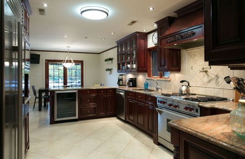 Athens House | Lakefront Luxe: Kayak & SUP From Private Dock, Pong & Air Hockey, Near Hudson