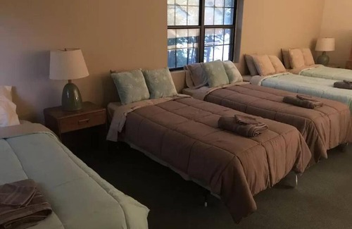 Lake Harmony Ski Chalet | LAKEFRONT Penthouse at Jack Frost Big Boulder