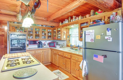 Rogers Township Cabin | Lakefront Retreat w/Dock & Yard in Remer!