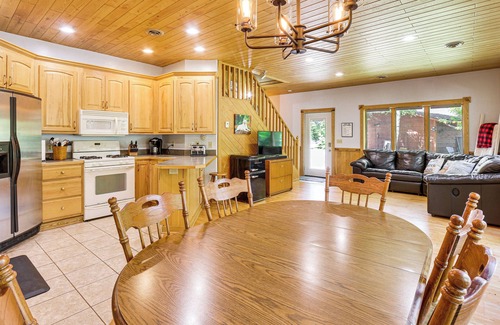 Tower House | Lakefront Tower Home w/Shared Dock!