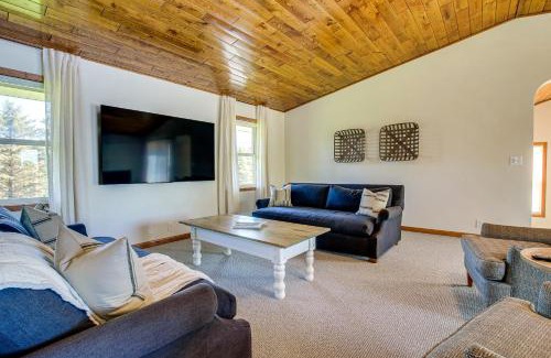 Birnamwood House | Lakefront Wisconsin Getaway Fish, Boat, Relax!
