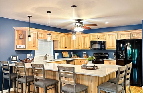 Gumlog House | Lakelife at it's finest!
