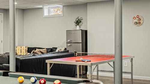 Long Pond House | Lakers Pointe by AvantStay Lakefront Private Peninsula Hot Tub Game Room