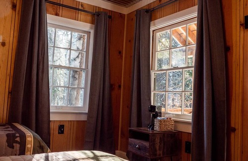 Lakeshore Cabin | Lakeshore Resort