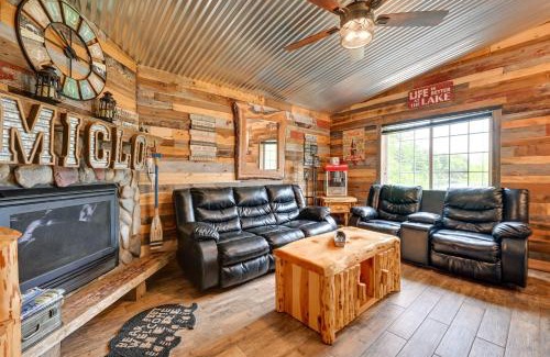 Holcombe House | Lakeside Cabin with Fire Pit Near Pine Point Park!