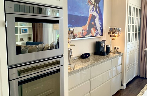 Csopak Condo | Lakeside condo with beach access
