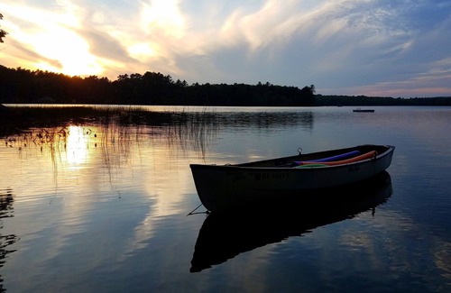 Warren Cottage | Lakeside Cottage in MidCoast Maine
