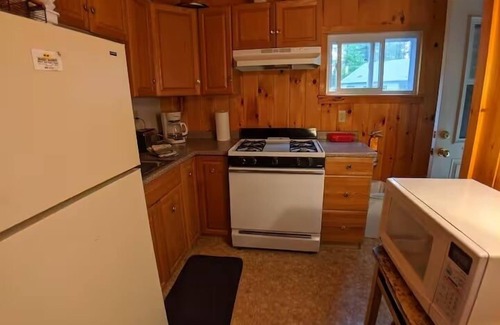 Raymond Cottage | Lakeside Escape Just Steps from Shared Sandy Beach and Swimming Area