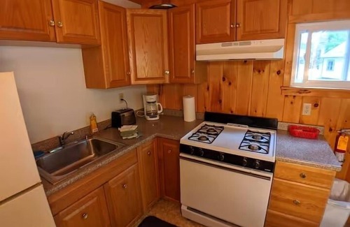 Raymond Cottage | Lakeside Escape Just Steps from Shared Sandy Beach and Swimming Area