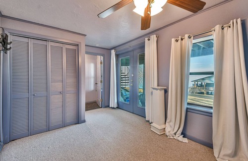 Pointblank House | Lakeside Gathering Place with Panoramic Views! Lake fun and fishing!