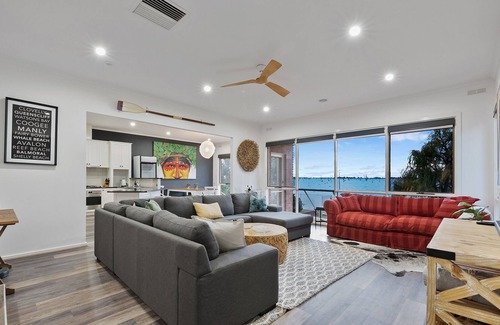 Yarrawonga House | Lakeside Landing - Waterfront