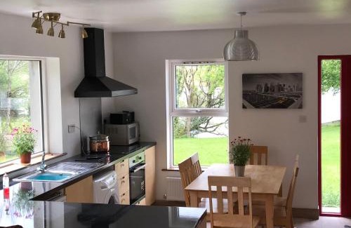 Bantry Apartment | Lakeside Lookout Bantry