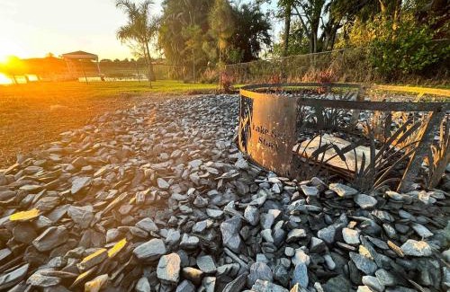 Lake Placid House | LakeSide Story