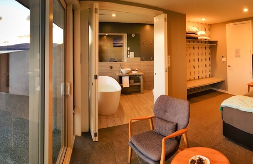 Pukaki Cabin | Lakestone Lodge