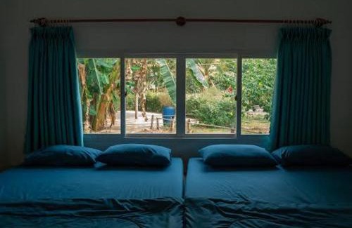 Chau Duc Cabin | Lakeview Gardens