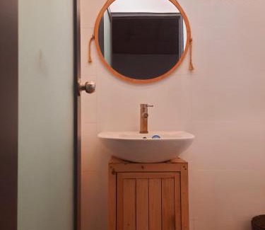 Chau Duc Cabin | Lakeview Gardens