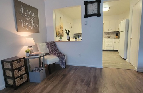 Lansing Apartment | Lakeview Getaway - 10 mins from Ludlowville Falls