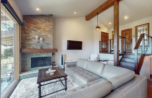 Incline Village House | Lakeview Getaway