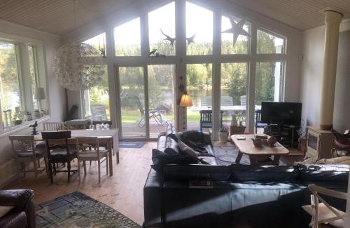 Ljusdal House | Lakeview in Casa Mia