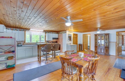Searsport Cottage | Lakeview Maine Retreat w/Fire Pit, Grill & Canoe