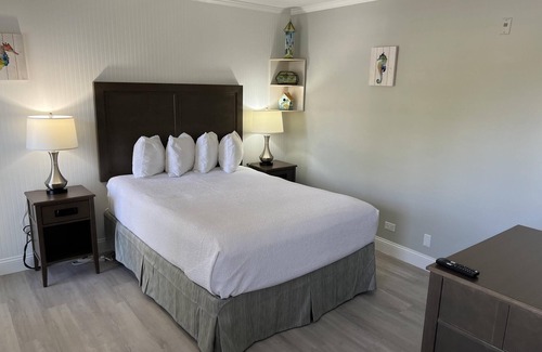 Marco Island Hotel | Lakeview Superior Two-Bedroom Suite