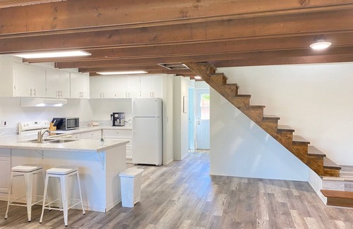 Mossyrock House | Lakeview with boat/RV parking and Starlink Internet