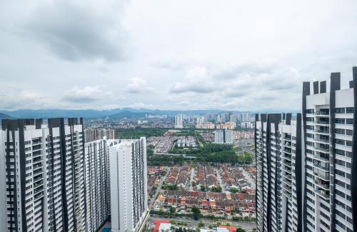 Taman Wahyu Apartment | Lakeville Residence by Feel Home