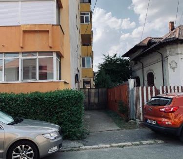 Ploiesti Apartment | Lala's Home