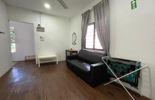 Kampung Kedawang House | Laman Hanaz - Homestay Aufa