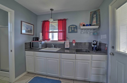 Rockport Apartment | Lamar Peninsula Studio Nestled on St Charles Bay!